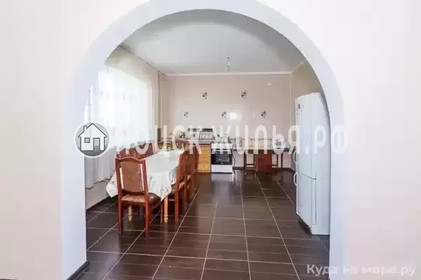 «Анна», Вардане