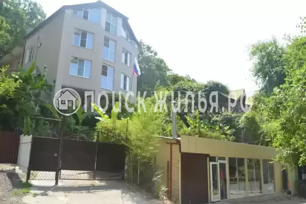 «Дом с флагом», Лазаревское