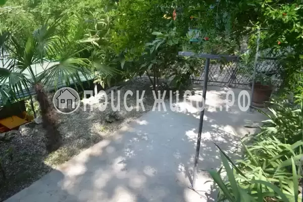 «Дом с флагом», Лазаревское