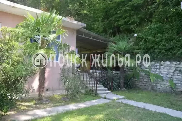 «Дом с флагом», Лазаревское