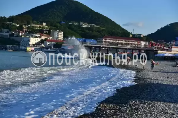 Школьная, д.10, Ольгинка Школьная, д.10, Ольгинка