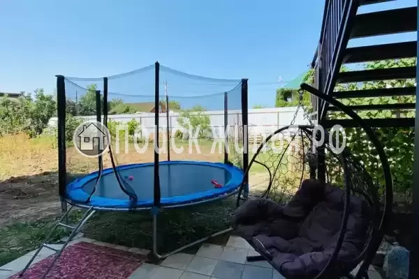 «Семейный отдых», Кучугуры