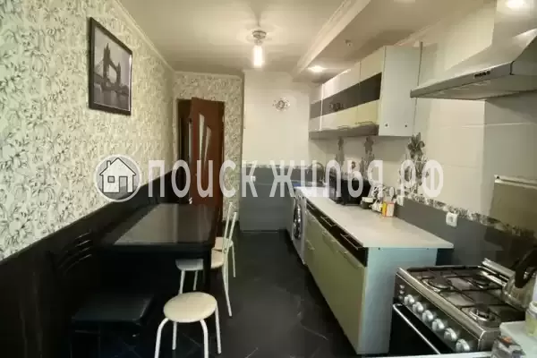 «Семейный отдых», Кучугуры