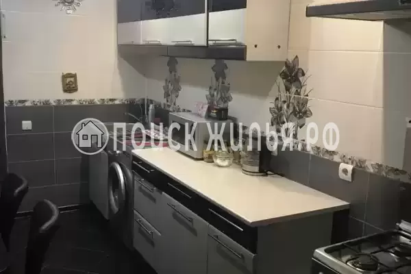 «Семейный отдых», Кучугуры