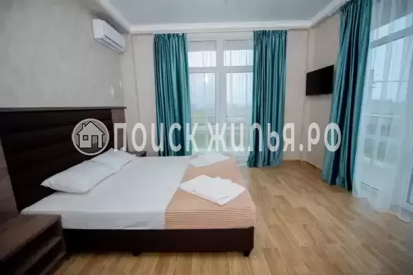 «Троя», Феодосия