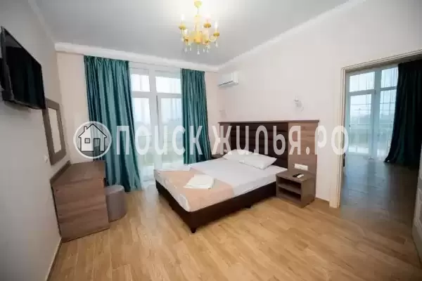 «Троя», Феодосия