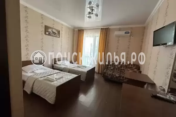 «Натела», Сукко