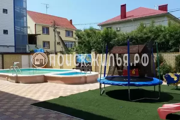 «Натела», Сукко