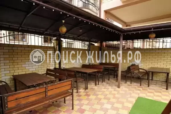 «Натела», Сукко