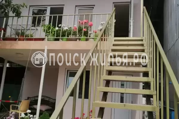 Гостевой дом «Дворик с геранью», Гагра