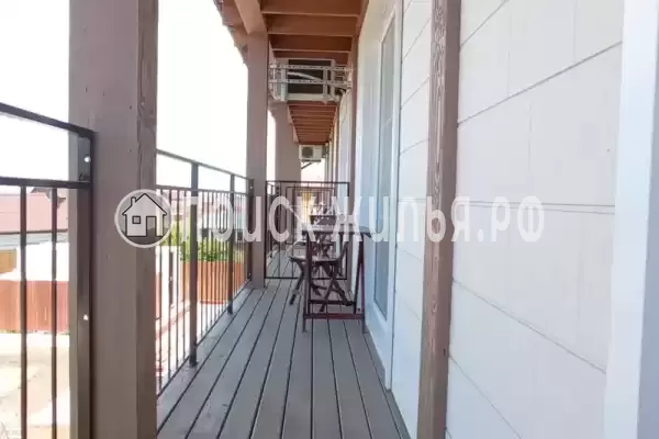 «Белый лотос», Кучугуры