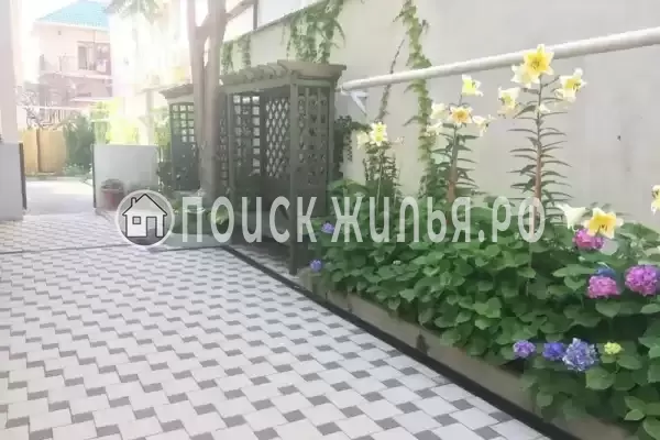 Частный сектор «Вилла Villa-Flora», Кабардинка