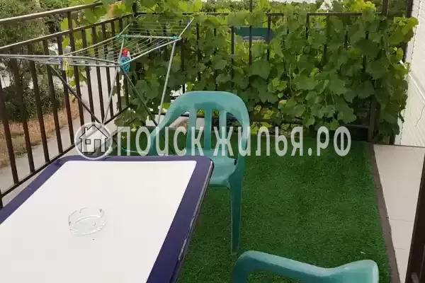 Частный сектор «3-х комнатный этаж под ключ», Витязево