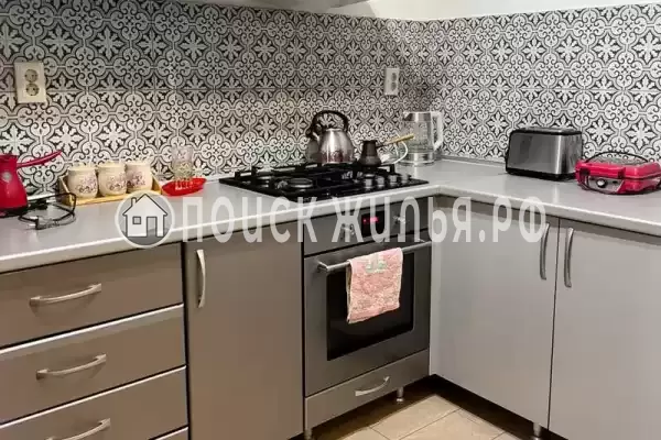 «У горной реки», Якорная Щель