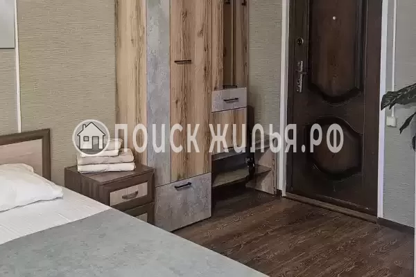 «У горной реки», Якорная Щель