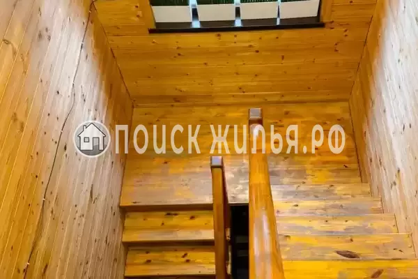 «У горной реки», Якорная Щель