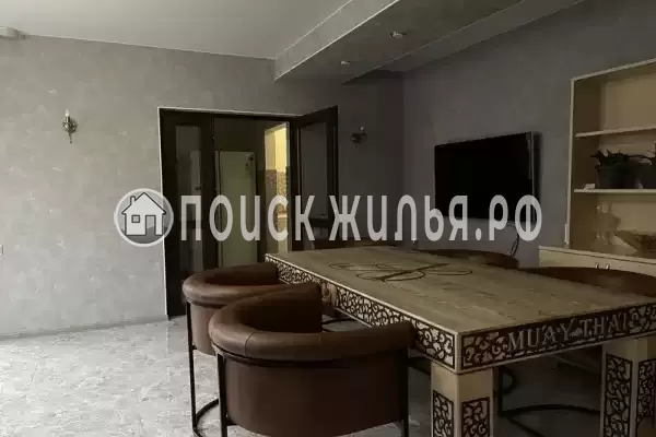 «У горной реки», Якорная Щель