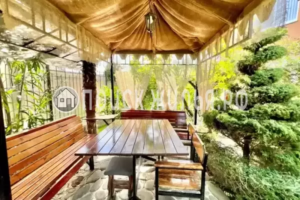 «Karolina», Лоо