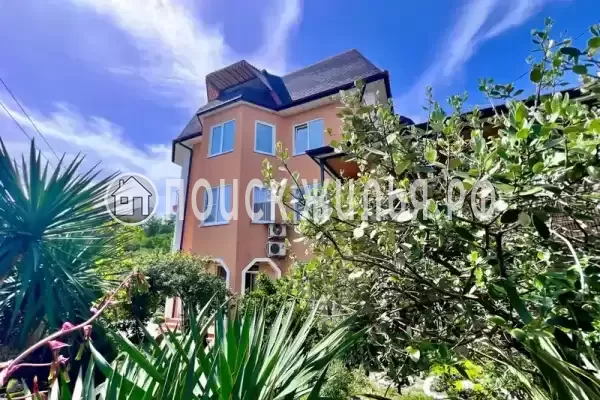 «Karolina», Лоо