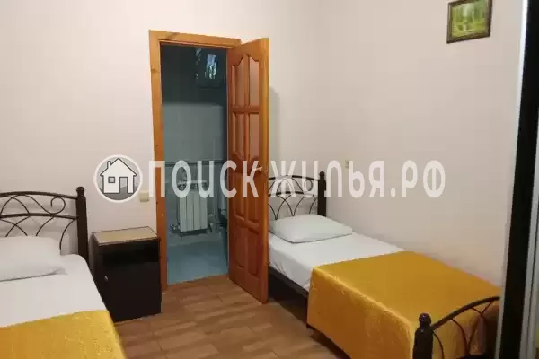 «Белый виноград», Адлер