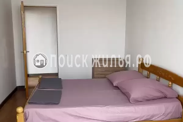 Частный сектор «Двухкомнатная в 4-х минутах от моря», Пицунда