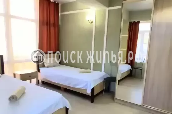 «PovezLoo», Лоо