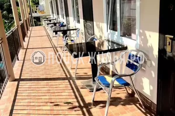 «PovezLoo», Лоо