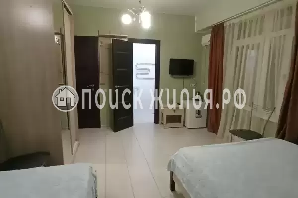 «PovezLoo», Лоо