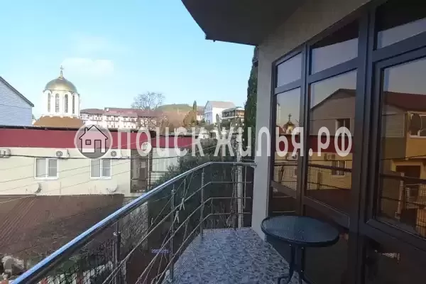 «PovezLoo», Лоо