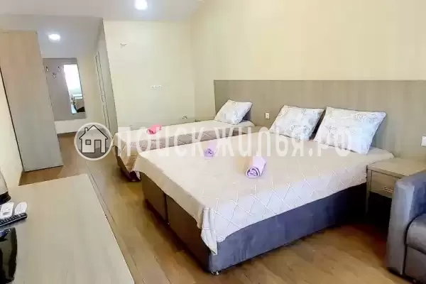 «PovezLoo», Лоо