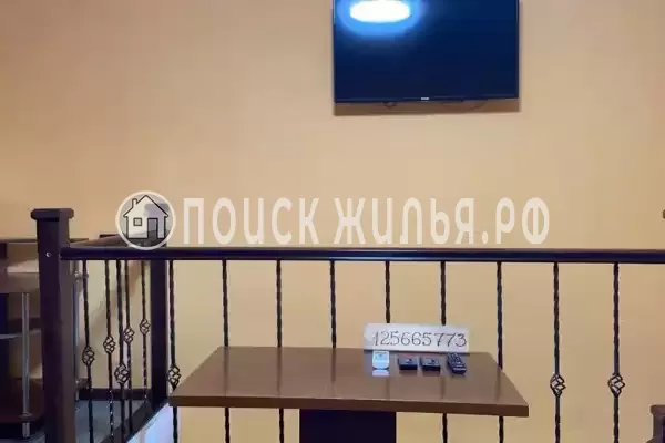 Частный сектор «Двухэтажный коттедж у реки», Лермонтово