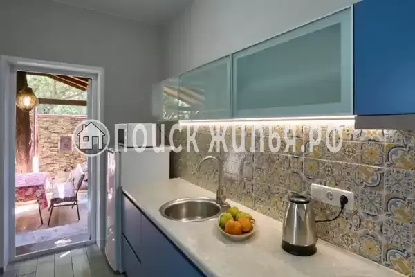 Частный сектор «Малиновая, 10», Севастополь