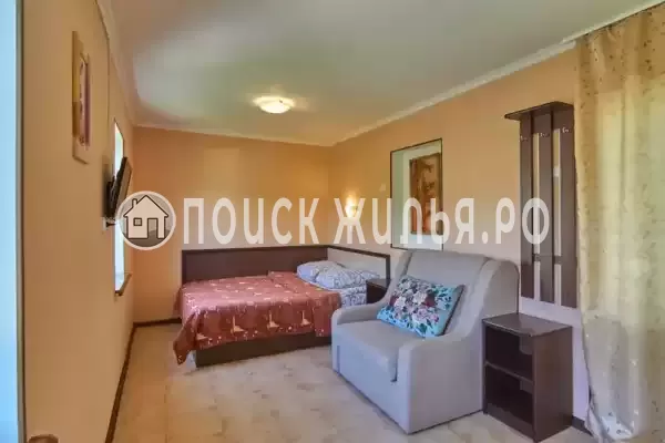 Частный сектор «Малиновая, 10», Севастополь