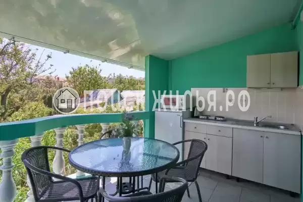 Частный сектор «Малиновая, 10», Севастополь