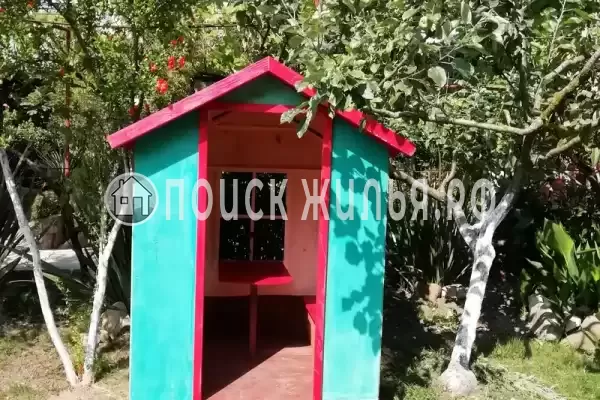 Частный сектор «Дворик детства», Лоо Частный сектор «Дворик детства», Лоо