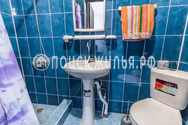 «Меж двух морей», Кучугуры