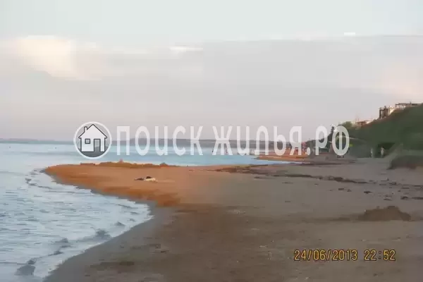 «Меж двух морей», Кучугуры