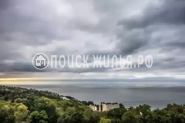 «Командор», Лоо