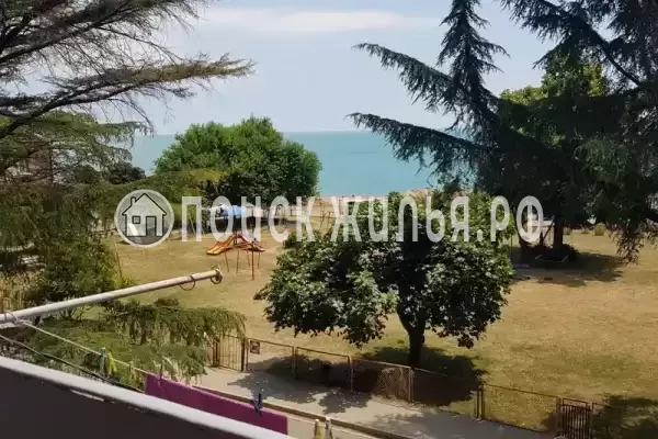 Квартира «На берегу моря», Лдзаа