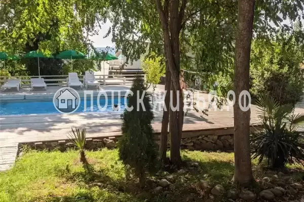 Отель «Aqua Palm Resort», Мачара