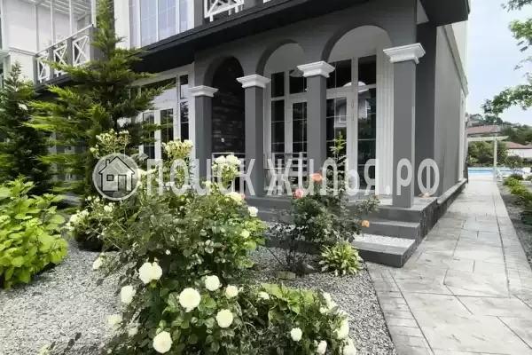 Гостевой дом «Средиземье», Лоо