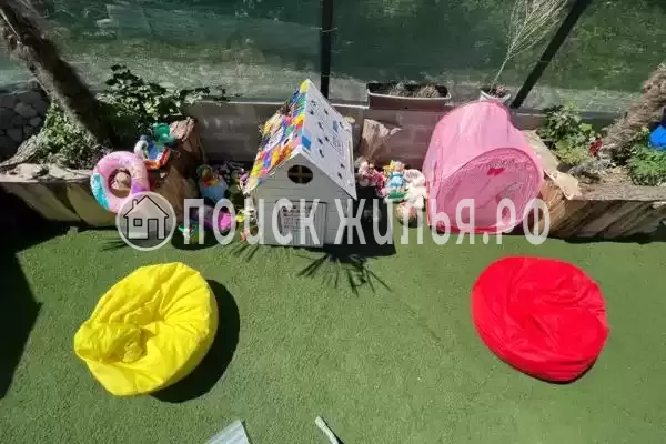 «Мия», Вардане «Мия», Вардане