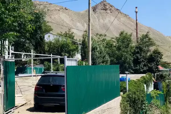 Частный сектор «Трехкомнатный дом»