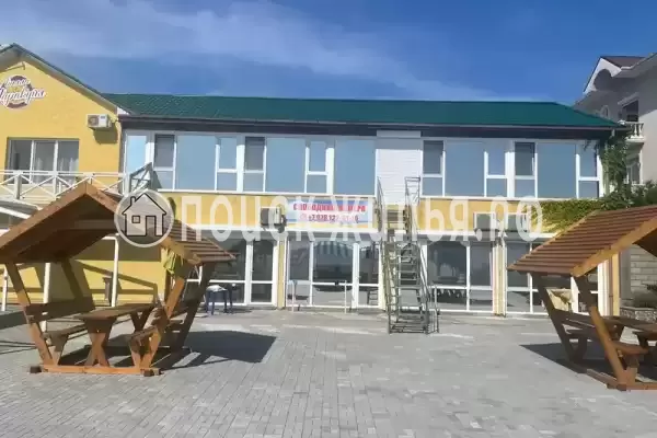 Гостиница «Маракуйя», Прибрежное