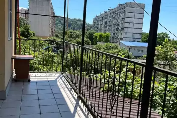 Отель «Home hotel»