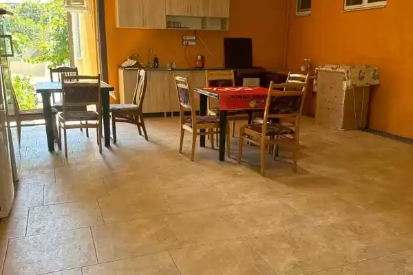 Отель «Home hotel»