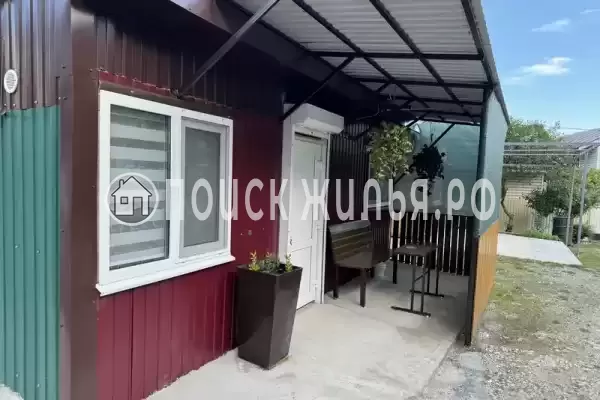 ул. Мира, д. 121, Новомихайловский, ул. Мира, д. 121