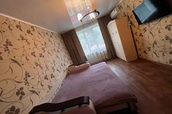 Частный сектор «Двухкомнатная в центре»