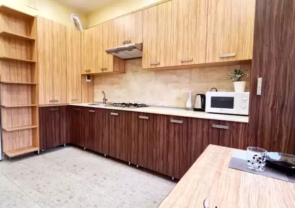 Квартира «У парка фрунзе и горпляжа»