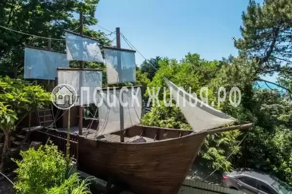 Гостевой дом «Ирина», Лоо